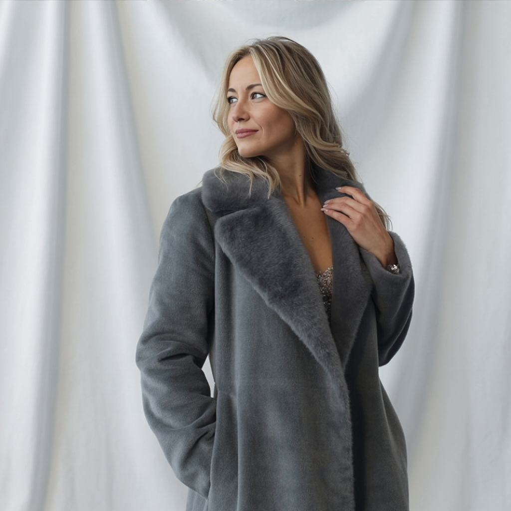Coats & Jackets